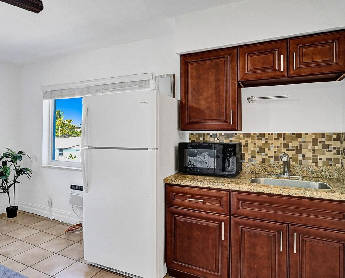 Ferienwohnung Coast Studio Free Parking Pool Near Beach Dania Beach Exterior foto